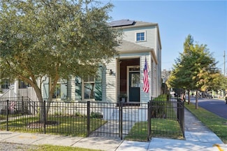 1934 Foucher St, New Orleans, LA 70115