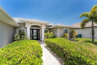 15738 Applewhite Cir, Port Charlotte, FL 33981
