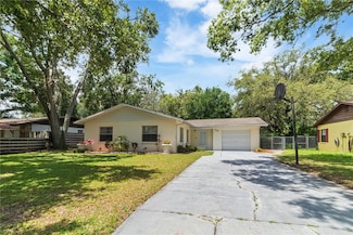 39721 Meadowood Loop, Zephyrhills, FL 33542