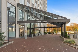 320 Fort Duquesne Blvd Unit 11-O, Pittsburgh, PA 15222