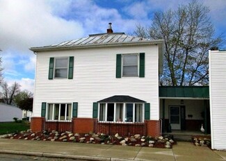 117 N Walnut St, Ridgeville, IN 47380