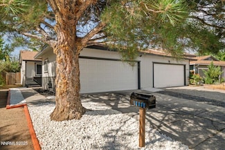 10038 Humite Ln, Reno, NV 89506