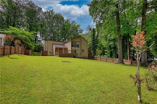 2926 Swarthmore Dr, Lawrenceville, GA 30044