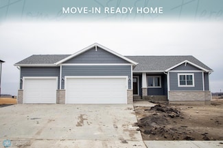 10219 73rd St S, Horace, ND 58047