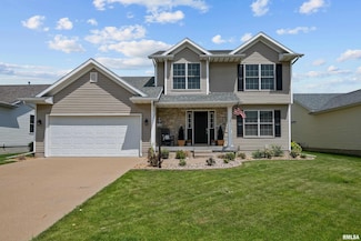 4716 W 13th St, Davenport, IA 52804