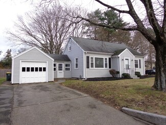 309 W Central St, Franklin, MA 02038