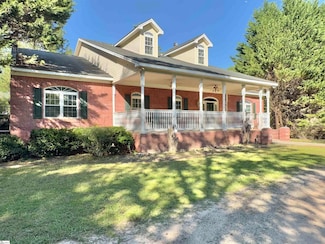 417 Silver Creek Rd, Central, SC 29630
