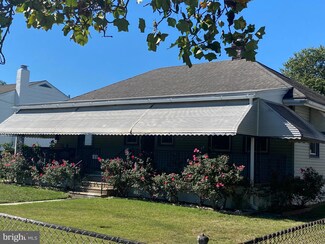 127 Dupont Ave, Gibbstown, NJ 08027