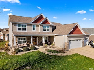 1700 Kensington Dr, Washington, IL 61571