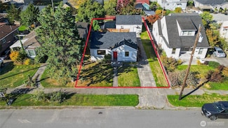 1221 S 12th St, Mount Vernon, WA 98274