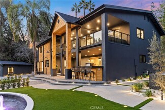 9944 Overhill Dr, Santa Ana, CA 92705