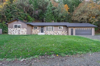 8882 Williams Hwy, Grants Pass, OR 97527