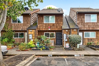 1501 Parkway Dr, Rohnert Park, CA 94928