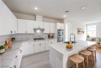 3065 Blue Monaco St, Las Vegas, NV 89117