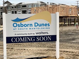 17 Cummings St Unit 28, Mantoloking, NJ 08738