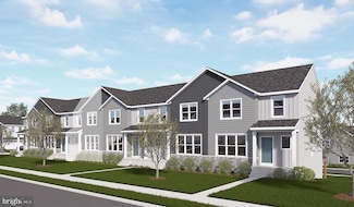 70 N Conifer Dr, Elizabethtown, PA 17022