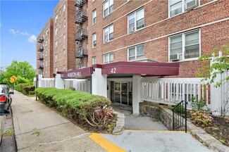 42 Pine St Unit 1B, Brooklyn, NY 11208