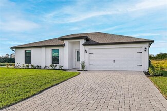 805 General D MacArthur Ave, Labelle, FL 33935