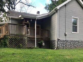 684 Greenbrier Ave, Ronceverte, WV 24970