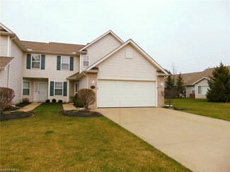 619 Hidden Harbor Dr Unit 11, Fairport Harbor, OH 44077