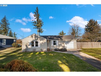 10703 NE Fargo St, Portland, OR 97220