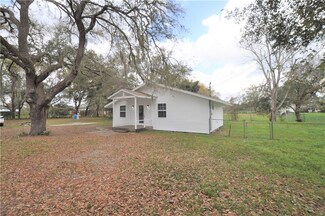 13634 Acker Rd, Dover, FL 33527