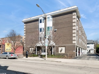 150 S Oak Park Ave Unit 301, Oak Park, IL 60302