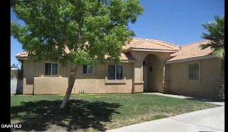 5725 Monterey Place, Palmdale, CA 93552