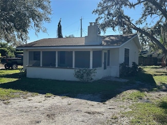 2302 33rd Avenue Dr E, Bradenton, FL 34208
