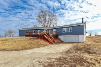 245 N 1800th Ave, Coal Valley, IL 61240