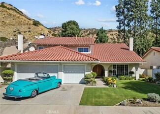 3377 N Lamer St, Burbank, CA 91504