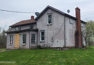 7110 E Taft Rd, East Syracuse, NY 13057