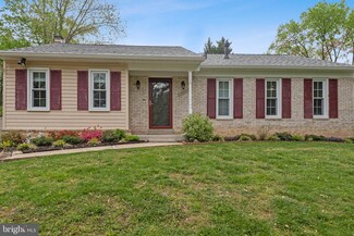 17717 Overwood Dr, Olney, MD 20832