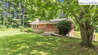 468 Nc Highway 16 N, Crumpler, NC 28617