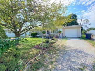 706 Mendota Ct, Kokomo, IN 46902
