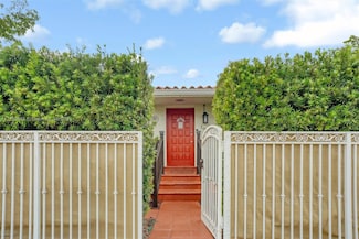 1900 SW 21st Ave, Miami, FL 33145