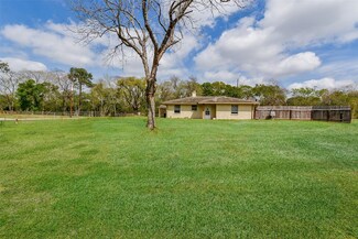 16326 Cypress Bend Dr, Cypress, TX 77429