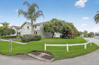 5420 Pointe Villa Dr Unit A, Lighthouse Point, FL 33064