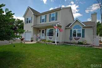 738 William St, Middlesex, NJ 08846