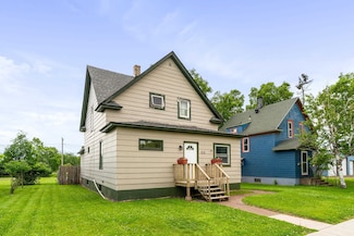 312 South Ave, Two Harbors, MN 55616