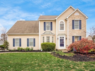 5860 Sandy Rings Ln, Dublin, OH 43016