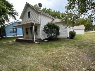 1013 Washington Ave, Dorchester, NE 68343