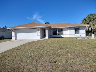 5051 Crawfordsville Dr, Port Charlotte, FL 33948