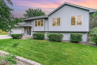 8340 174th St W, Lakeville, MN 55044