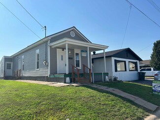 1220 Hall St, Owensboro, KY 42303