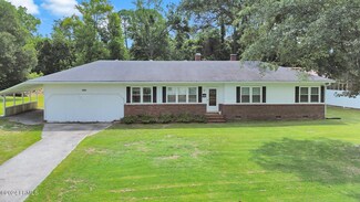 112 Pine Cove St, Beaufort, SC 29902
