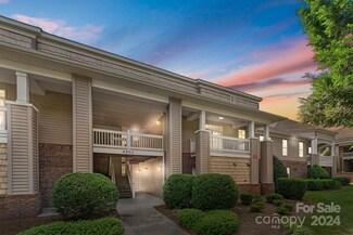 8921 Rosalyn Glen Rd, Cornelius, NC 28031