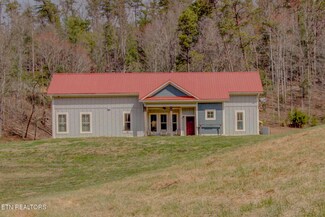 3767 Richardson Cove Rd, Sevierville, TN 37876