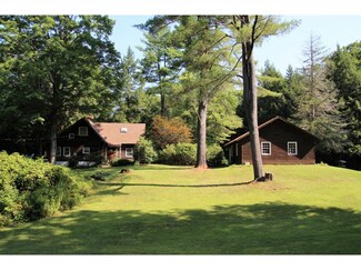 154 Sullivan Dr, Putney, VT 05346