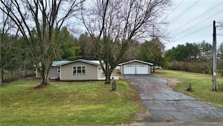 5241 178th St, Chippewa Falls, WI 54729